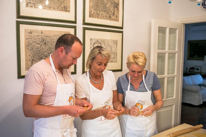 Private cooking class at a Cesarina's home with tasting in Bergamo - Safety and Comfort in Someone’s Home Kitchen