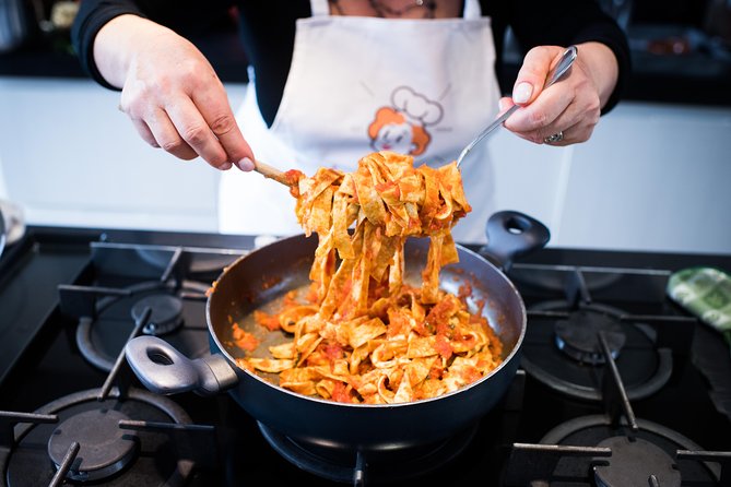 Private cooking class at a Cesarina's home with tasting in Bergamo - Entering the Tasting Phase: Wine and Eating Your Own Meal