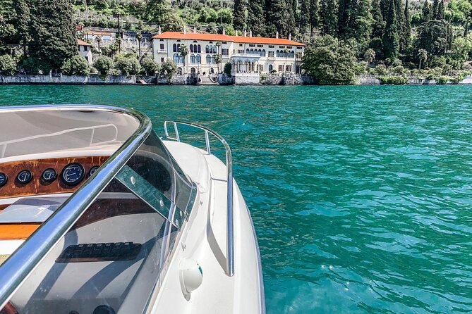 Private guided speedboat cruise on Lake Como from 1H to 4H - Villa Balbianello and the Gulf of Venus: the classic Como postcard feel