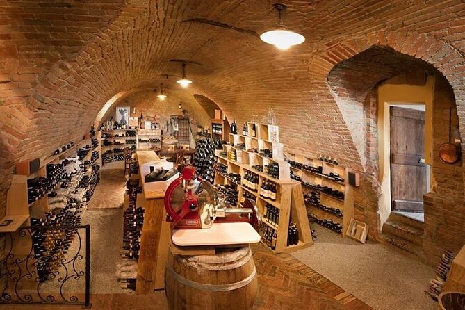 Private Langhe and Barolo Wine Tour from Milan - Price and Logistics: Is $1,179.50 Per Person Worth It?