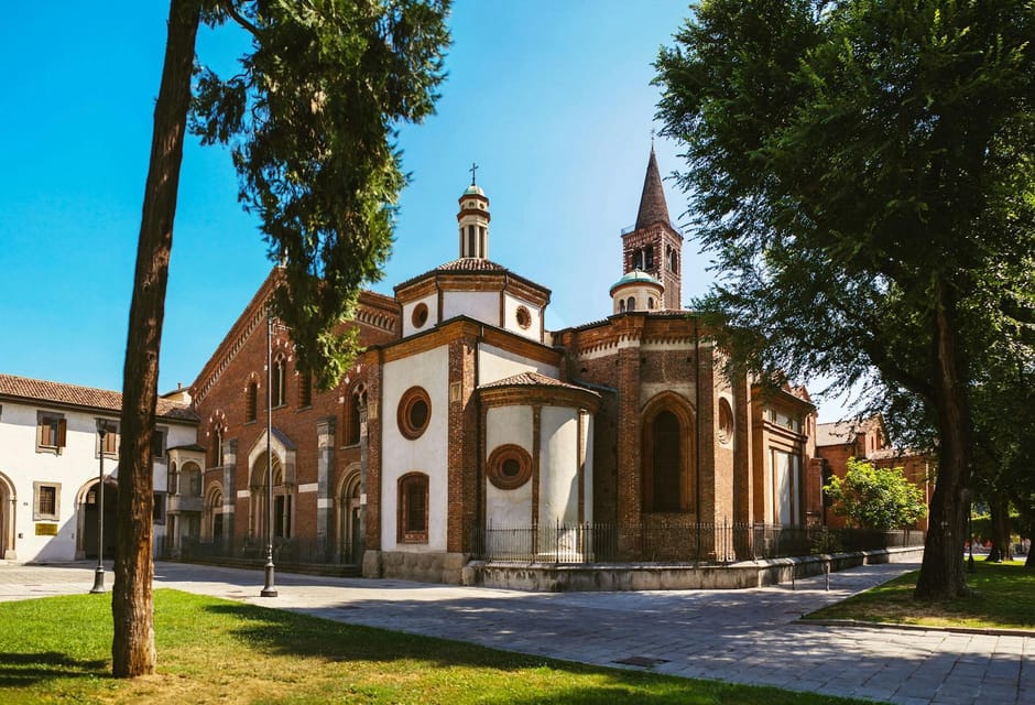 Private Milan Canals and Navigli Neighborhood Guided Tour - Should you book this private Milan canals and Navigli tour?