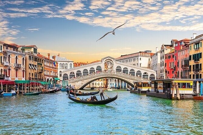 Private Tour from Milan: Venice Full Day Trip by Train - The Leaning Campanile Moment: San Giorgio dei Greci