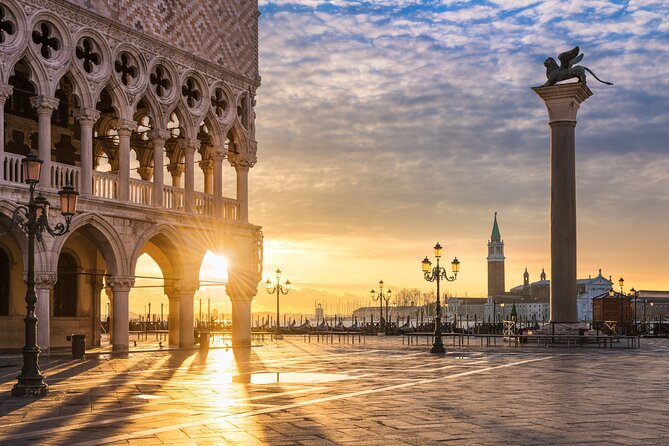 Private transfer from Milan to Venice, English speaking driver - Vehicle choice and luggage fit for your party size