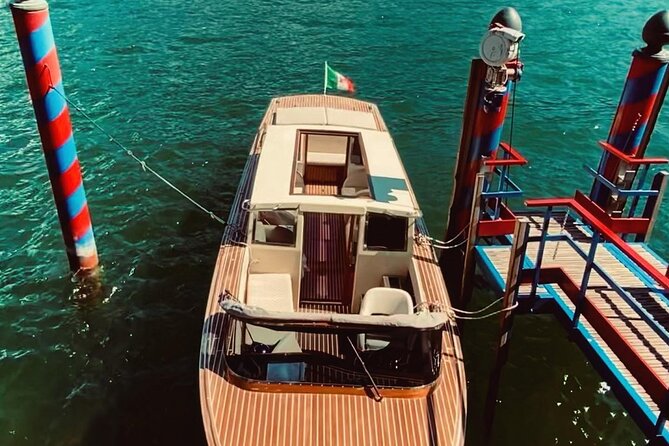 Private Venetian Wooden Boat Tour on Lake Como - Private Venetian Wooden Boat on Lake Como: what this feels like in real time