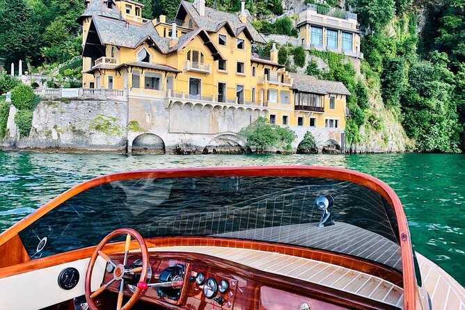 Private Venetian Wooden Boat Tour on Lake Como - Punta Spartivento and the Larian triangle: where the lake “splits” visually