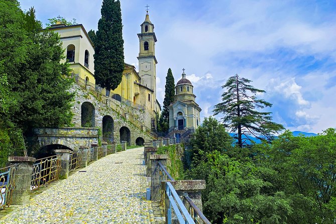 Road Bike tour in Lake Como & Bellagio - Bellagio resort time: scenic glamour, but bike-first
