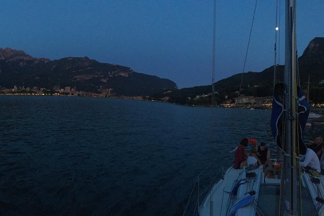 Sailing at Sunset on Lake Como: How to escape from daily routine - What to pack for a sunset sail: the small things that matter