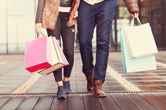 Serravalle Outlet, tour from Milan. - Milan Pickup at 10:30: The Driver-Guide Advantage