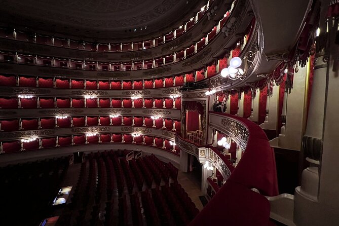 Skip the line La Scala Theatre Guided Tour Experience - The one-hour rhythm: what happens during your guided visit