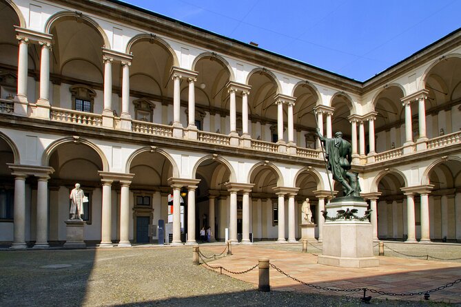 Skip-the-line Pinacoteca di Brera Private Guided Tour - Meeting point at Largo Antonio Ghiringhelli: getting oriented fast