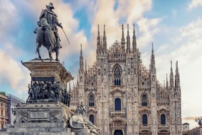 Sky-High Delights: Duomo Tour with Rooftop Adventure! - Priority Entry: What It Really Means Inside a Busy Cathedral