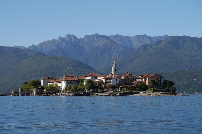 Slow boat tour for small groups with appetizer on Lake Maggiore - Key things to know before you board