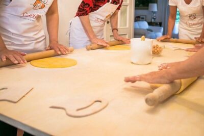 Small group Pasta and Tiramisu class in Como - Enter the Como aperitivo mood (and why it matters)