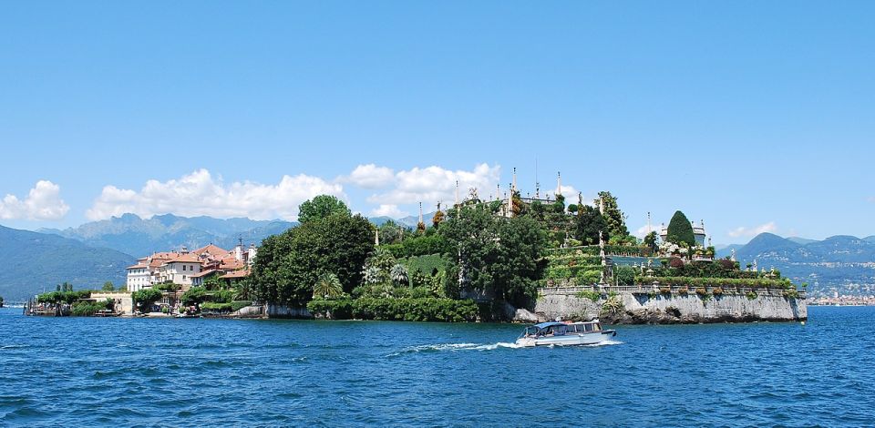 Stresa: Isola Bella Boat Tour - The “ancient village” time: shops and the easy wandering option