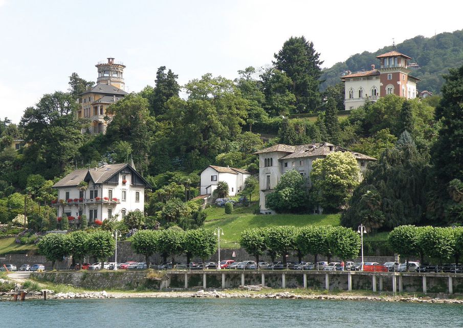 Stresa: Private Cruise to Santa Caterina del Sasso - FAQ