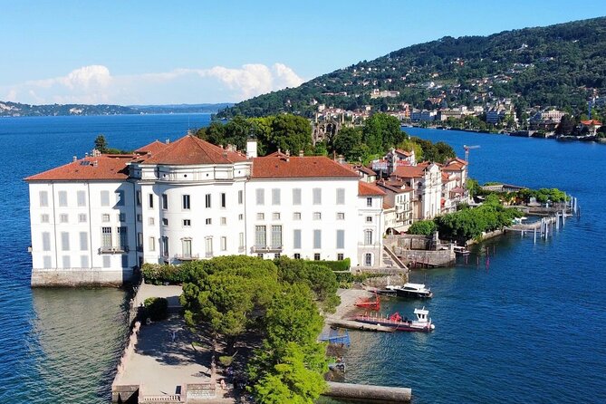 Stresa: Private Cruise to Verbania or Santa Caterina del Sasso - Narration and the multilingual captain: why it matters on a short cruise