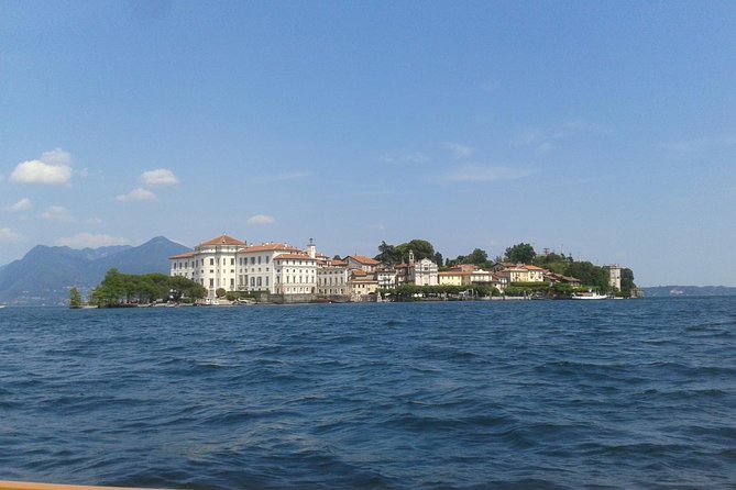 Stresa to Isola Bella Hop-On Hop-Off Boat Ticket - Comfort and practical details that matter on the lake