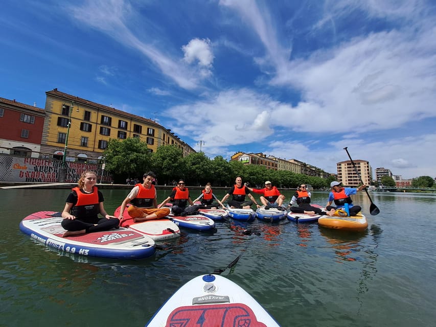 SUPMindfulness on Navigli: wellness experience in Milan - The canal paddle: from Darsena to Naviglio Grande