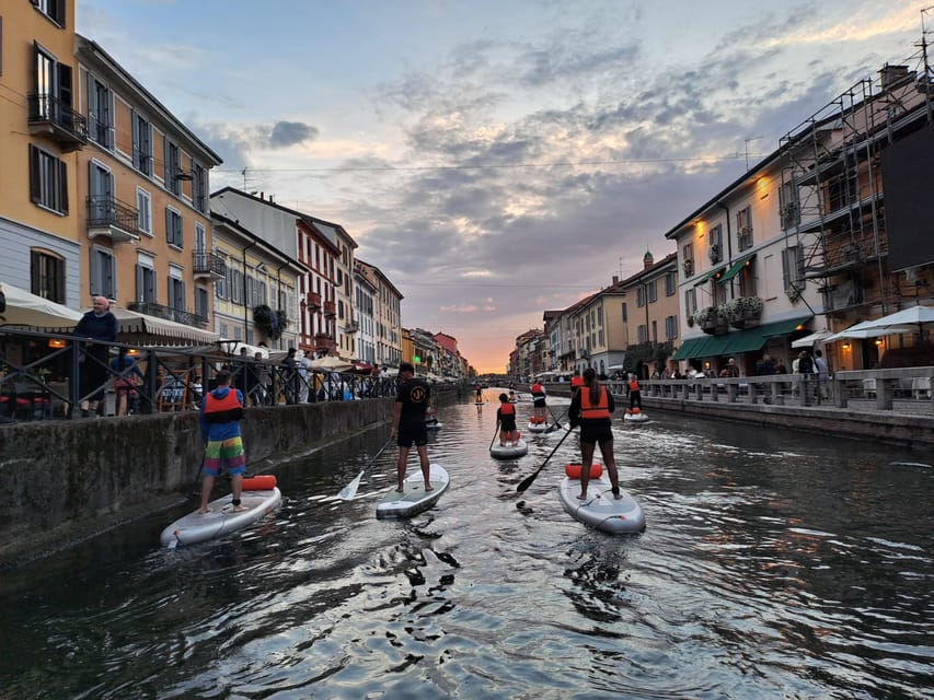 SUPMindfulness on Navigli: wellness experience in Milan - Guided meditation on the SUP: the calm pause