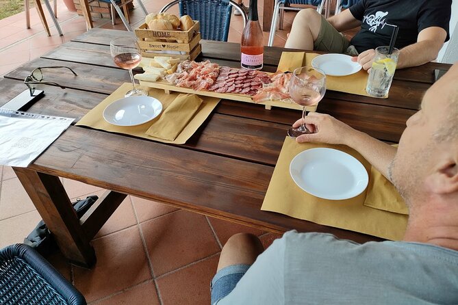 Tasting of 4 Valtenesi wines with local food in Salò - Four wines and local food: how the tasting is paced