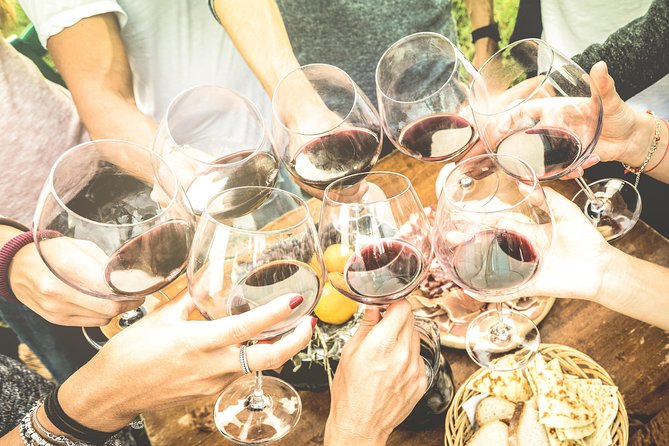 The art of the Italian Aperitivo with a local: Learn & Enjoy in Milan - Meet your Cesarine host and get the Milanese food story