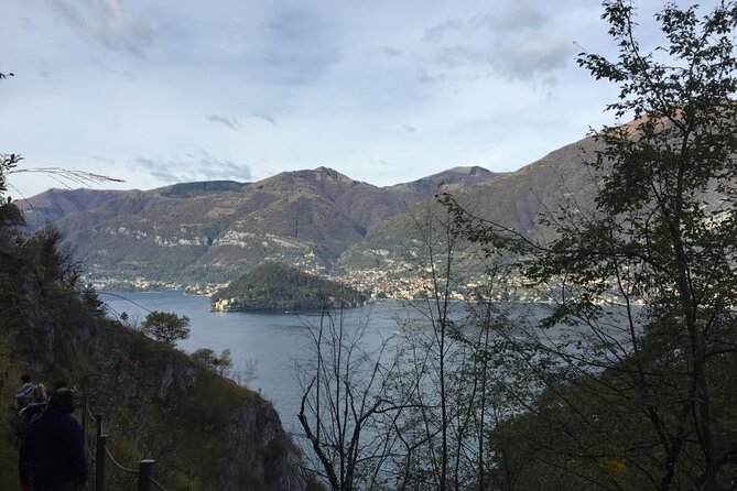 The Devil's Bridge Tour in Bellagio - Entering Lezzeno: the “Village of Hell” vibe (minus the theme park)