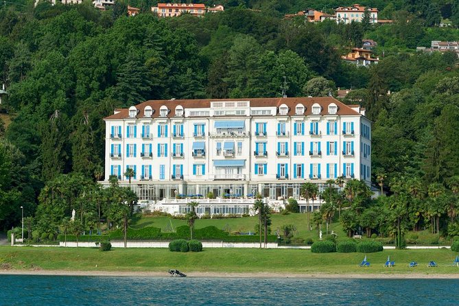 The magic of a private boat tour around the Borromean islands - Getting real info: your skipper’s explanations as you pass the sights