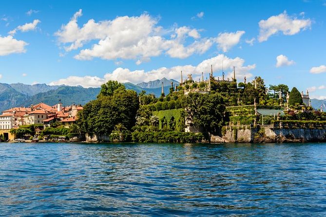 The magic of a private boat tour around the Borromean islands - Stop-by-stop: the Borromean islands circuit from the water