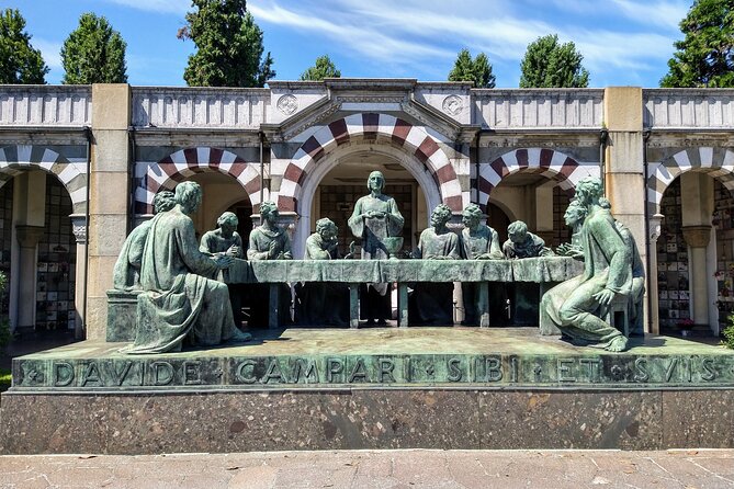 The Monumental Cemetery of Milan guided experience - The Famedio and Hall of Fame: why the wealthiest families built monuments like palaces