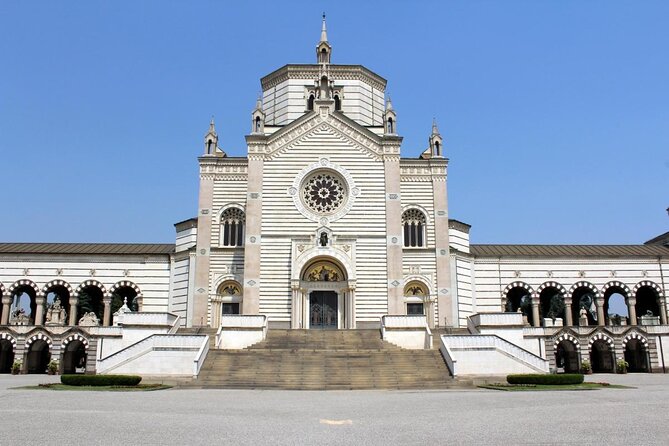 The Monumental Cemetery of Milan guided experience - What the 90-minute experience covers (and what it doesn’t)