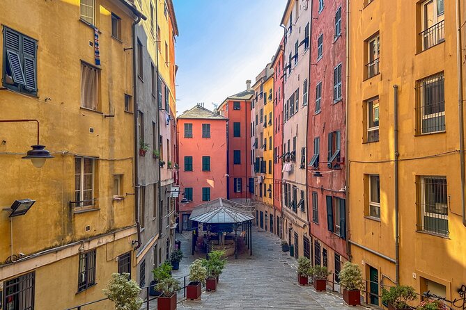 Turin and Genoa from Milan Full Day Tour - The small-group plus Laura effect: why the guide matters