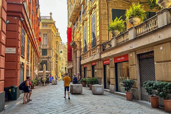 Turin and Genoa from Milan Full Day Tour - Turin time at Piazza Castello: what you’re really seeing in 2 hours