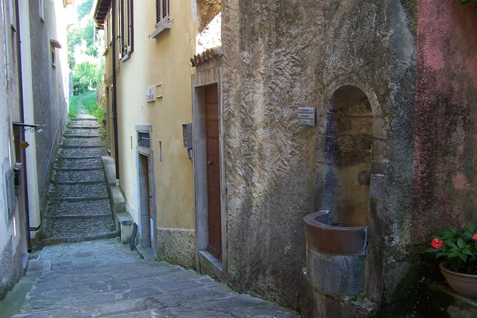Varenna on the Como Lake, the Villa Monastero and the Patriarch's Greenway path - Who this tour fits best (and who should maybe skip it)
