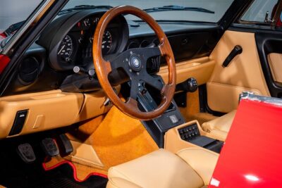 Vintage car rental on the lake for a day - Paperwork without the headache: app check-in and mobile ticket