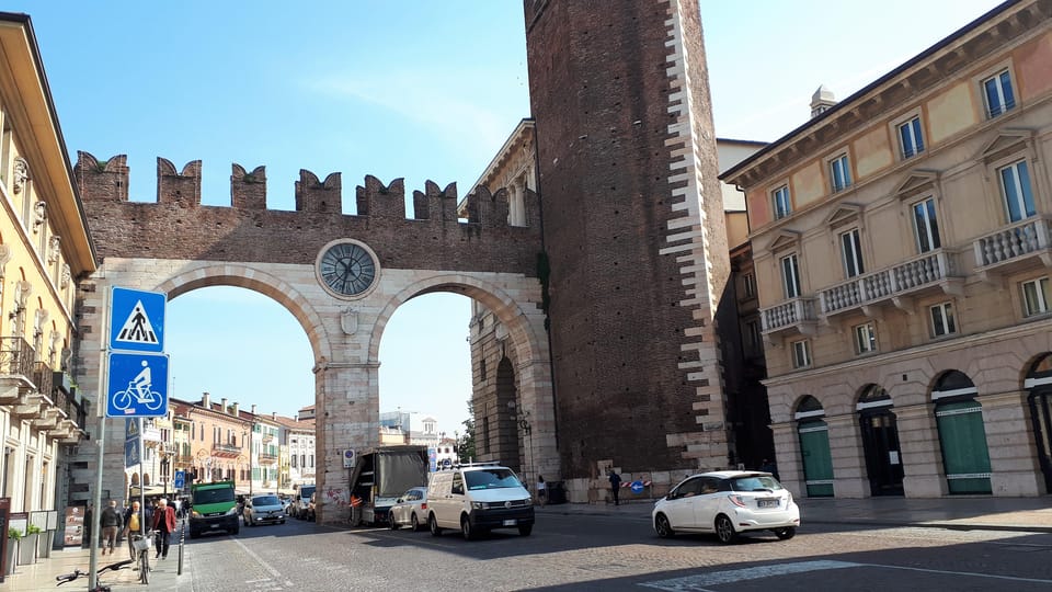 Visit of Verona and Lake Garda. Full day tour from Milan - Sirmione on Lake Garda: photo stop and 2 hours of walking